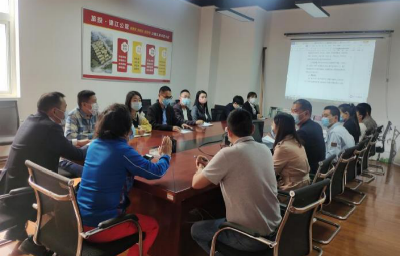 e04c356b-83ab-4892-8a39-07ff9d0497bf